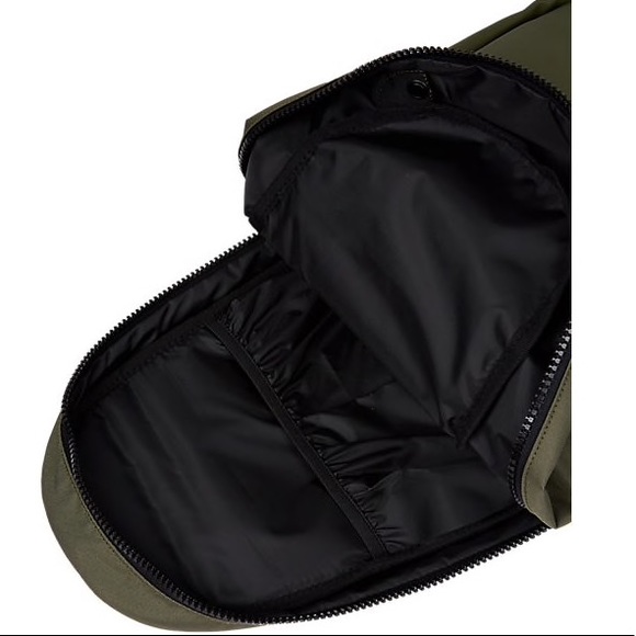 ASICS Backpack - Picture 3 of 5